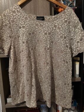Brittany Black Beige Lace Short Sleeve Top